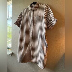 Old Navy Brown and White Casual Button Down Shirt